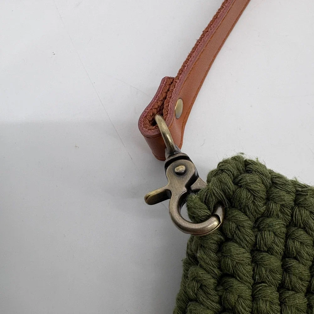 Handmade Crochet Knit Bumble Bee Lined Boho Shoulder Bag Green Cream Tote